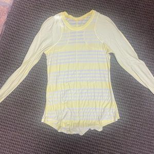 Size 8 Long sleeve Lululemon